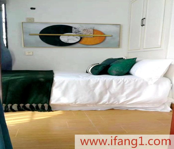 <a href=/longhua/ target=_blank class=infotextkey>龍華小產權房最新價格</a>